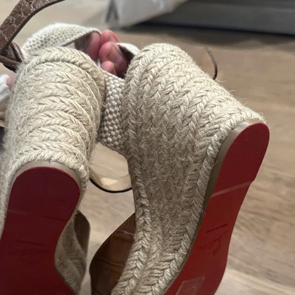 Christian Louboutin Brown Croc-Embossed Wedge Sandals size 38 - Picture 4 of 8